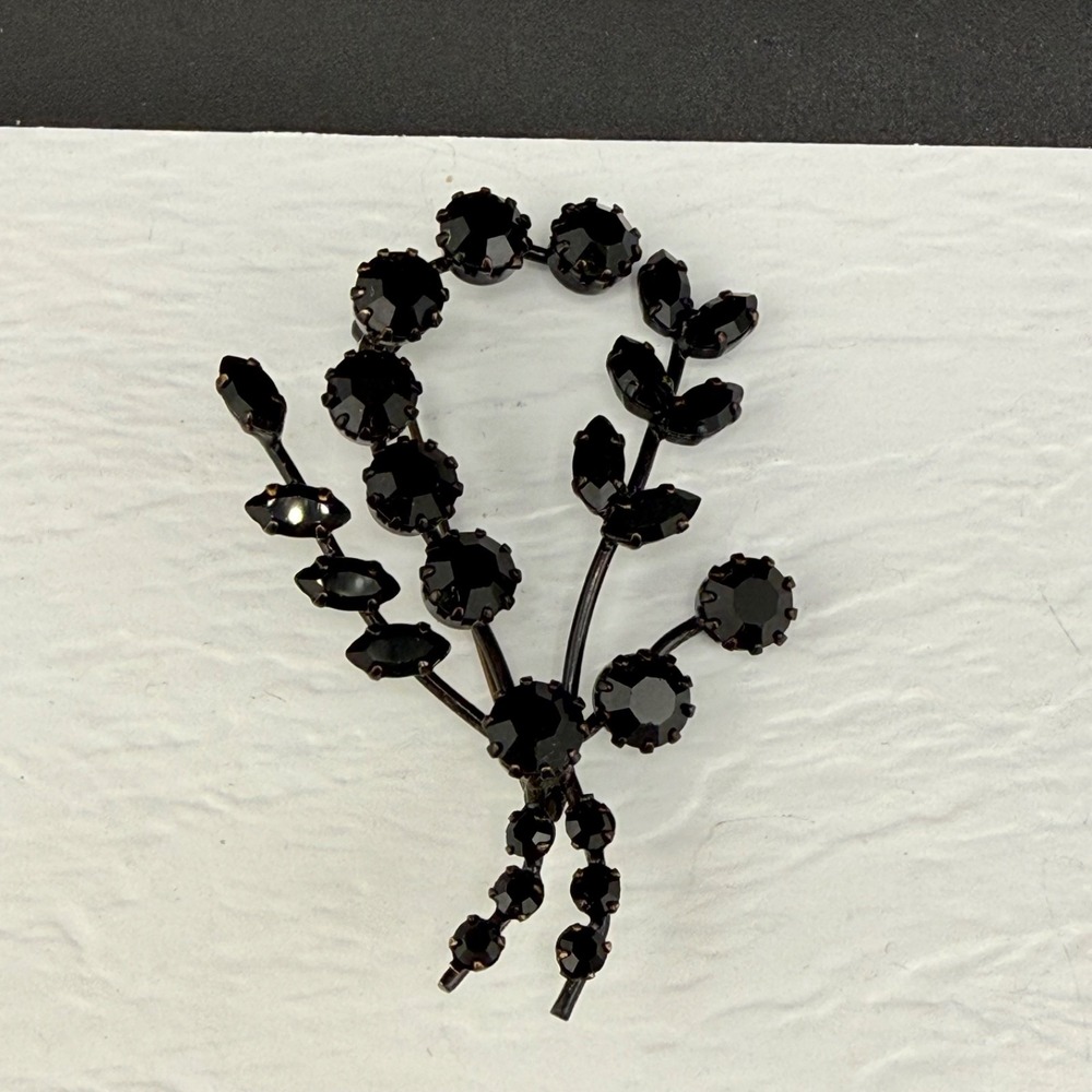 Vintage Estate Brooch Black Rhinestone Japanned Flower Floral Pin